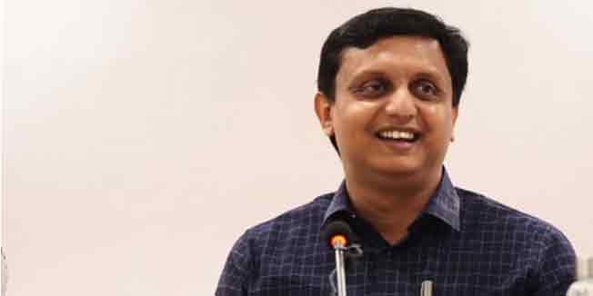 കേന്ദ്രമന്ത്രിമാരെ അടച്ച് ആക്ഷേപിച്ച് പൊതുമരാമത്ത് മന്ത്രി കേന്ദ്രമന്ത്രിമാരെ അടച്ച് ആക്ഷേപിച്ച് പൊതുമരാമത്ത് മന്ത്രി
