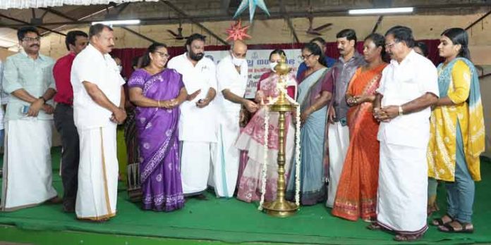 അര്ഹരായ എല്ലാവര്ക്കും തൊഴില് കണ്ടെത്താനുള്ള നല്ല അവസരമാണ് തൊഴില് മേള : മന്ത്രി വീണാ ജോര്ജ് അര്ഹരായ എല്ലാവര്ക്കും തൊഴില് കണ്ടെത്താനുള്ള നല്ല അവസരമാണ് തൊഴില് മേള : മന്ത്രി വീണാ ജോര്ജ്