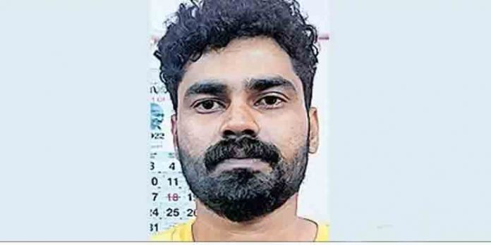 വ്യവസായി ആണെന്നു തെറ്റിദ്ധരിപ്പിച്ച് വന്തുക തട്ടിയെന്ന കേസില് പ്രതി അറസ്റ്റില് വ്യവസായി ആണെന്നു തെറ്റിദ്ധരിപ്പിച്ച് വന്തുക തട്ടിയെന്ന കേസില് പ്രതി അറസ്റ്റില്