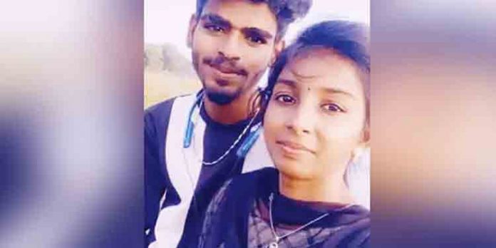 പ്രണയിച്ച് വിവാഹം കഴിച്ച യുവതിയെ കൊലപ്പെടുത്തി വെള്ളച്ചാട്ടത്തില് തള്ളിയ യുവാവ് പിടിയിലായി പ്രണയിച്ച് വിവാഹം കഴിച്ച യുവതിയെ കൊലപ്പെടുത്തി വെള്ളച്ചാട്ടത്തില് തള്ളിയ യുവാവ് പിടിയിലായി
