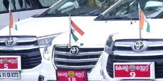 സംസ്ഥാനത്ത് മന്ത്രിമാര്ക്കായി രണ്ടരക്കോടി രൂപ ചെലവില് 10 കാറുകള് കൂടി വാങ്ങുന്നു സംസ്ഥാനത്ത് മന്ത്രിമാര്ക്കായി രണ്ടരക്കോടി രൂപ ചെലവില് 10 കാറുകള് കൂടി വാങ്ങുന്നു