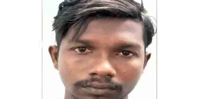 സ്കൂട്ടറില് കറങ്ങി മാല മോഷണം ; യുവാവിനെ പിടികൂടി സ്കൂട്ടറില് കറങ്ങി മാല മോഷണം ; യുവാവിനെ പിടികൂടി