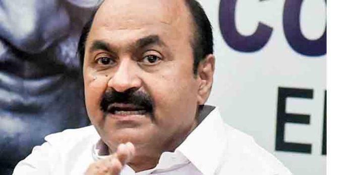 മന്ത്രി റിയാസ് തന്നെ പഠിപ്പിക്കാന് വരണ്ട ; പ്രതിപക്ഷ നേതാവ് വി.ഡി സതീശന് മന്ത്രി റിയാസ് തന്നെ പഠിപ്പിക്കാന് വരണ്ട ; പ്രതിപക്ഷ നേതാവ് വി.ഡി സതീശന്