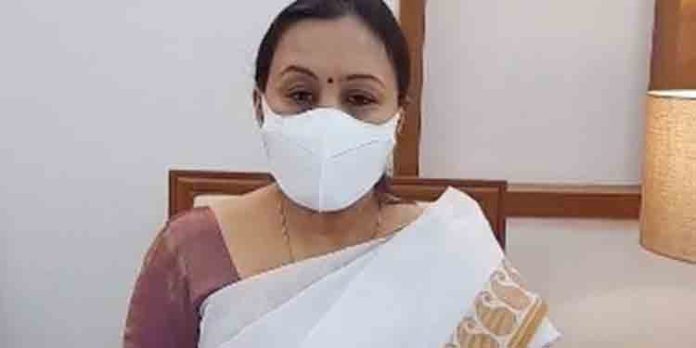 തിരുവല്ല താലൂക്ക് ആശുപത്രിയിലെ സംഭവം ; ആരോഗ്യമന്ത്രി വീണാ ജോര്ജ്ജിനെതിരെ ഐ.എം.എ തിരുവല്ല താലൂക്ക് ആശുപത്രിയിലെ സംഭവം ; ആരോഗ്യമന്ത്രി വീണാ ജോര്ജ്ജിനെതിരെ ഐ.എം.എ