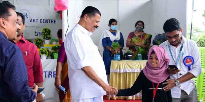 കുട്ടികള്ക്ക് പോഷകാഹാരം ലഭ്യമാക്കുന്നതില് കേരളം ലോകത്തിന് മാതൃക : മന്ത്രി എം വി ഗോവിന്ദന് കുട്ടികള്ക്ക് പോഷകാഹാരം ലഭ്യമാക്കുന്നതില് കേരളം ലോകത്തിന് മാതൃക : മന്ത്രി എം വി ഗോവിന്ദന്