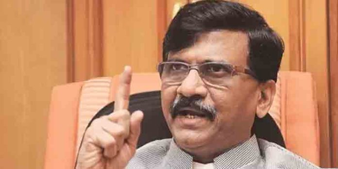 സാമ്പത്തിക തട്ടിപ്പ് കേസ് ; ശിവസേനാ നേതാവ് സഞ്ജയ് റാവുത്ത് 14 ദിവസം റിമാന്ഡില് സാമ്പത്തിക തട്ടിപ്പ് കേസ് ; ശിവസേനാ നേതാവ് സഞ്ജയ് റാവുത്ത് 14 ദിവസം റിമാന്ഡില്