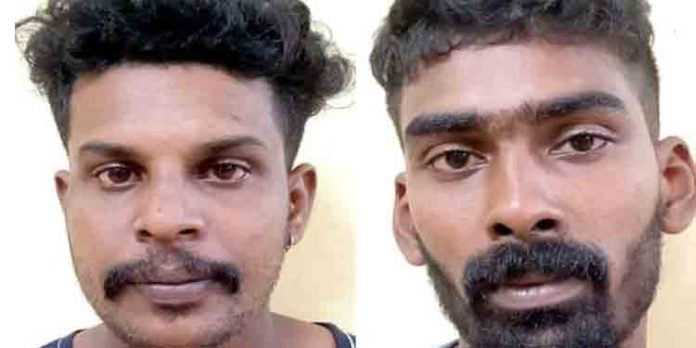 പോലീസ് ഉദ്യോഗസ്ഥനും കുടുംബവും സഞ്ചരിച്ച വാഹനത്തിനുനേരെ ആക്രമണം; രണ്ടുപേരെ പുനലൂര് പോലീസ് അറസ്റ്റ് ചെയ്തു പോലീസ് ഉദ്യോഗസ്ഥനും കുടുംബവും സഞ്ചരിച്ച വാഹനത്തിനുനേരെ ആക്രമണം; രണ്ടുപേരെ പുനലൂര് പോലീസ് അറസ്റ്റ് ചെയ്തു