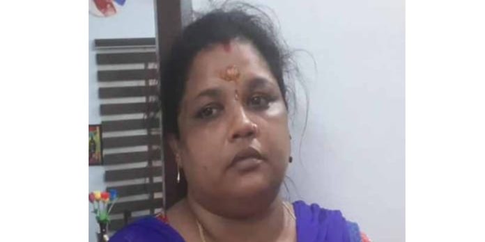 വിജിലന്സ് ഉദ്യോഗസ്ഥ ചമഞ്ഞ് ലക്ഷങ്ങളുടെ തട്ടിപ്പ് : തിരുവല്ലക്കാരി ഇന്ദു കണ്ണന് പറ്റിച്ചത് നിരവധിപേരെ ; പരാതി പ്രവാഹം വിജിലന്സ് ഉദ്യോഗസ്ഥ ചമഞ്ഞ് ലക്ഷങ്ങളുടെ തട്ടിപ്പ് : തിരുവല്ലക്കാരി ഇന്ദു കണ്ണന് പറ്റിച്ചത് നിരവധിപേരെ ; പരാതി പ്രവാഹം