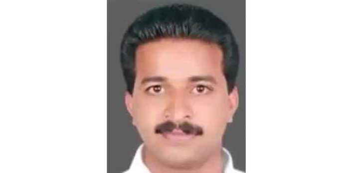 വിദ്യാര്ഥിനിയെ പീഡിപ്പിക്കാൻ ശ്രമിച്ചെന്ന പരാതിയില് അധ്യാപകനെതിരെ കേസ് വിദ്യാര്ഥിനിയെ പീഡിപ്പിക്കാൻ ശ്രമിച്ചെന്ന പരാതിയില് അധ്യാപകനെതിരെ കേസ്