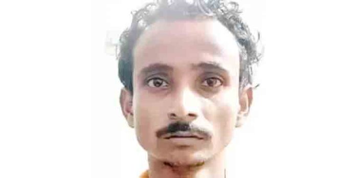 അതിഥിത്തൊഴിലാളിയുടെ പ്രായപൂര്ത്തിയാകാത്ത മകളെ പീഡിപ്പിച്ച അതിഥിത്തൊഴിലാളി അറസ്റ്റില് അതിഥിത്തൊഴിലാളിയുടെ പ്രായപൂര്ത്തിയാകാത്ത മകളെ പീഡിപ്പിച്ച അതിഥിത്തൊഴിലാളി അറസ്റ്റില്
