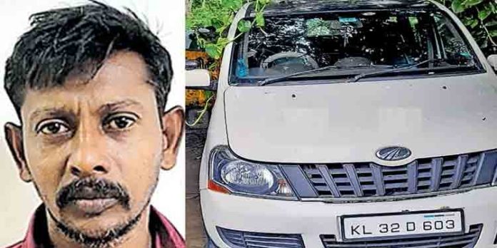 വീട്ടമ്മയെ തട്ടിക്കൊണ്ടുപോയി സ്വര്ണം കവര്ന്ന ശേഷം ഉപേക്ഷിച്ച പ്രതി പിടിയില് വീട്ടമ്മയെ തട്ടിക്കൊണ്ടുപോയി സ്വര്ണം കവര്ന്ന ശേഷം ഉപേക്ഷിച്ച പ്രതി പിടിയില്