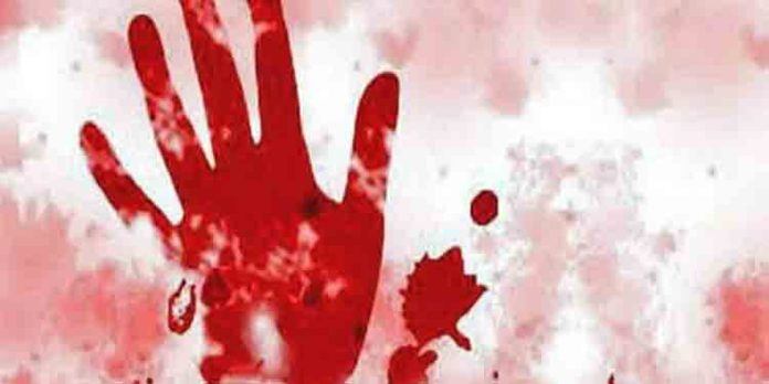 കോഴിക്കോട് ക്രൂര മർദ്ദനത്തിന് ഇരയായ യുവാവിന്റെ നില ഗുരുതരമായി തുടരുന്നു ; അക്രമിയെ കണ്ടെത്താനായില്ല കോഴിക്കോട് ക്രൂര മർദ്ദനത്തിന് ഇരയായ യുവാവിന്റെ നില ഗുരുതരമായി തുടരുന്നു ; അക്രമിയെ കണ്ടെത്താനായില്ല