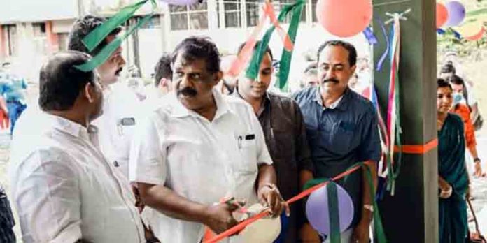 വിനോദ സഞ്ചാരികള്ക്കായി ജില്ലയില് കെ.എസ്.ആര് ടി സി നൈറ്റ് ജംഗിള് സഫാരി തുടങ്ങും : മന്ത്രി ആന്റണി രാജു വിനോദ സഞ്ചാരികള്ക്കായി ജില്ലയില് കെ.എസ്.ആര് ടി സി നൈറ്റ് ജംഗിള് സഫാരി തുടങ്ങും : മന്ത്രി ആന്റണി രാജു