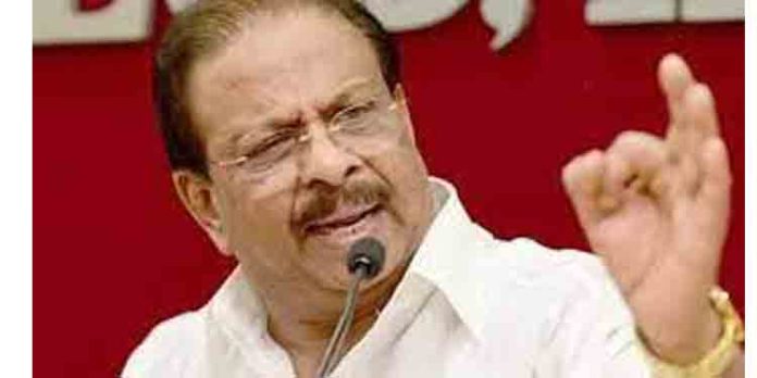 തെളിവില്ലാത്ത കേസുകളില് തന്നെ പ്രതിയാക്കാന് സര്ക്കാര് കാട്ടുന്ന ജാഗ്രത പ്രശംസനീയം ; പരിഹസിച്ച് സുധാകരന് തെളിവില്ലാത്ത കേസുകളില് തന്നെ പ്രതിയാക്കാന് സര്ക്കാര് കാട്ടുന്ന ജാഗ്രത പ്രശംസനീയം ; പരിഹസിച്ച് സുധാകരന്