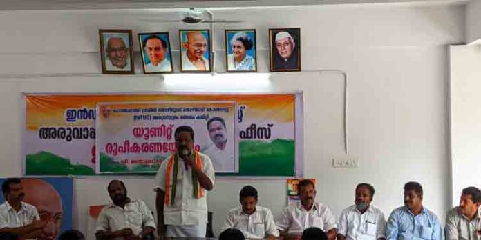 കൂലിയും തൊഴിൽ ദിനങ്ങളും വർധിപ്പിക്കണം ; മഹാത്മാ ഗാന്ധി തൊഴിലുറപ്പ് യൂണിയൻ സമരം 19ന് കൂലിയും തൊഴിൽ ദിനങ്ങളും വർധിപ്പിക്കണം ; മഹാത്മാ ഗാന്ധി തൊഴിലുറപ്പ് യൂണിയൻ സമരം 19ന്
