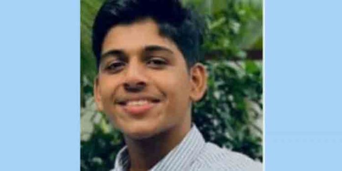 കൂട്ടുകാര്ക്കൊപ്പം കുളിക്കുന്നതിനിടെ പതിനേഴുകാരന് ക്ഷേത്രക്കുളത്തില് മുങ്ങിമരിച്ചു കൂട്ടുകാര്ക്കൊപ്പം കുളിക്കുന്നതിനിടെ പതിനേഴുകാരന് ക്ഷേത്രക്കുളത്തില് മുങ്ങിമരിച്ചു