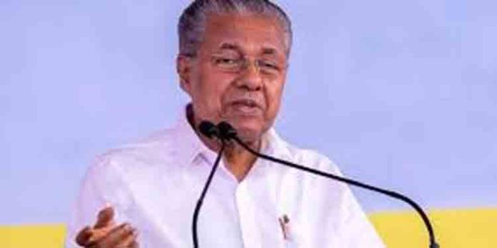 മതനിരപേക്ഷത സംരക്ഷിക്കാനും ജനാധിപത്യം കരുത്തുറ്റതാക്കാനും പ്രതിജ്ഞ ചെയ്യേണ്ട അവസരം ; എല്ലാവര്ക്കും സ്വാതന്ത്ര്യദിന ആശംസകള് നേര്ന്ന് മുഖ്യമന്ത്രി മതനിരപേക്ഷത സംരക്ഷിക്കാനും ജനാധിപത്യം കരുത്തുറ്റതാക്കാനും പ്രതിജ്ഞ ചെയ്യേണ്ട അവസരം ; എല്ലാവര്ക്കും സ്വാതന്ത്ര്യദിന ആശംസകള് നേര്ന്ന് മുഖ്യമന്ത്രി