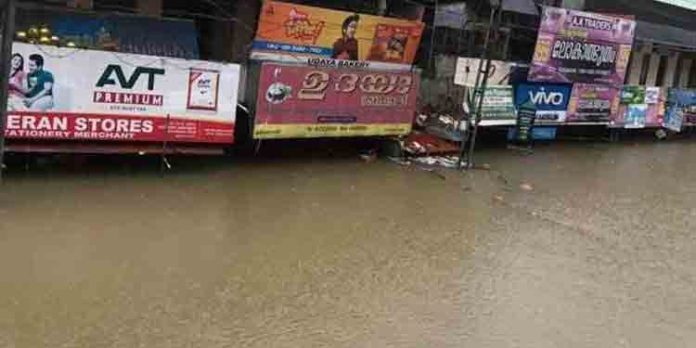 2018 ഓഗസ്റ്റ് 15 – കാലവര്ഷം കലിതുള്ളിയ ദിനം ; റാന്നിയെ മലവെള്ളം വിഴുങ്ങിയിട്ട് ഇന്ന് നാലാണ്ട് 2018 ഓഗസ്റ്റ് 15 – കാലവര്ഷം കലിതുള്ളിയ ദിനം ; റാന്നിയെ മലവെള്ളം വിഴുങ്ങിയിട്ട് ഇന്ന് നാലാണ്ട്