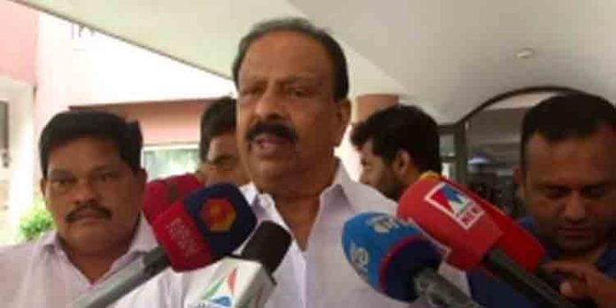 കമ്യൂണിസ്റ്റുകാരുടെ മാറ്റം സന്തോഷിപ്പിക്കുന്നുവെന്ന് കെപിസിസി പ്രസിഡന്റ് കെ.സുധാകരന് കമ്യൂണിസ്റ്റുകാരുടെ മാറ്റം സന്തോഷിപ്പിക്കുന്നുവെന്ന് കെപിസിസി പ്രസിഡന്റ് കെ.സുധാകരന്