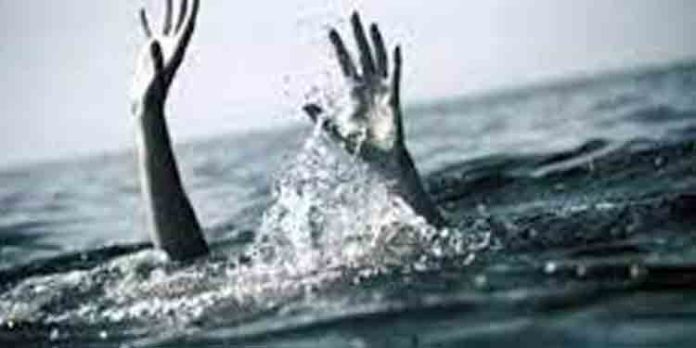 കല്ലാര് പുഴയില് ഒഴുക്കില്പ്പെട്ട വിദ്യാര്ഥിക്കായി തിരച്ചില് തുടരുന്നു കല്ലാര് പുഴയില് ഒഴുക്കില്പ്പെട്ട വിദ്യാര്ഥിക്കായി തിരച്ചില് തുടരുന്നു