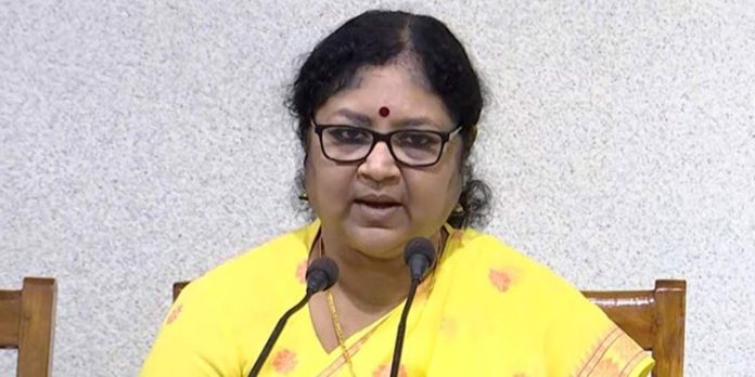 വിസിയെ തള്ളി സര്ക്കാര് ; നിയമനം നടത്തിയത് വിസി എന്ന് മന്ത്രി ആര്.ബിന്ദു വിസിയെ തള്ളി സര്ക്കാര് ; നിയമനം നടത്തിയത് വിസി എന്ന് മന്ത്രി ആര്.ബിന്ദു