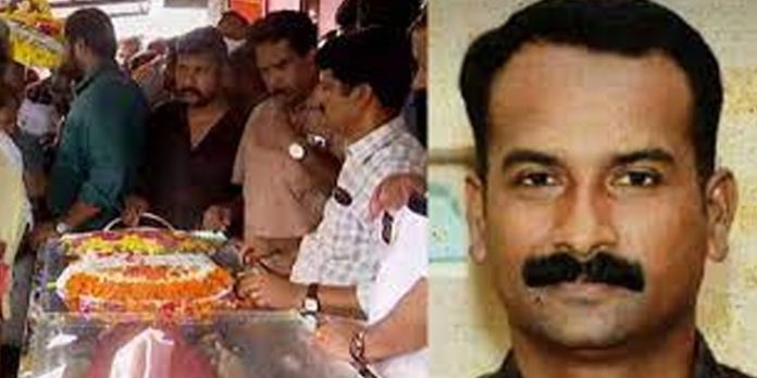ഷാജഹാനെ കൊലപ്പെടുത്താന് മൂന്നു പേര്ക്ക് ആര്എസ്എസ് പരിശീലനം ലഭിച്ചതായി വെളിപ്പെടുത്തല് ഷാജഹാനെ കൊലപ്പെടുത്താന് മൂന്നു പേര്ക്ക് ആര്എസ്എസ് പരിശീലനം ലഭിച്ചതായി വെളിപ്പെടുത്തല്