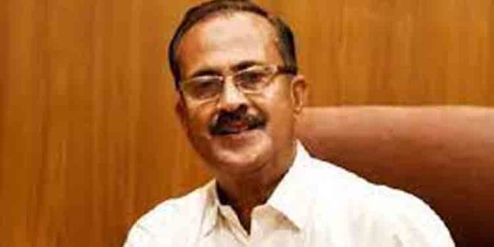 സ്കൂളുകളില് ആണ്കുട്ടികളും പെണ്കുട്ടികളും ഒരുമിച്ചിരിക്കുന്നത് അപകടകരമാണെന്ന് പി.എം.എ സലാം സ്കൂളുകളില് ആണ്കുട്ടികളും പെണ്കുട്ടികളും ഒരുമിച്ചിരിക്കുന്നത് അപകടകരമാണെന്ന് പി.എം.എ സലാം