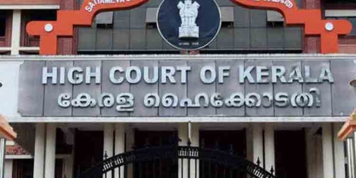 ഇതെല്ലാം മനുഷ്യനിർമിത ദുരന്തങ്ങളാണ്, ആളുകൾ മരിക്കുമ്പോൾ എന്തിന് ടോൾ നൽകണം ; ഹൈക്കോടതി ഇതെല്ലാം മനുഷ്യനിർമിത ദുരന്തങ്ങളാണ്, ആളുകൾ മരിക്കുമ്പോൾ എന്തിന് ടോൾ നൽകണം ; ഹൈക്കോടതി