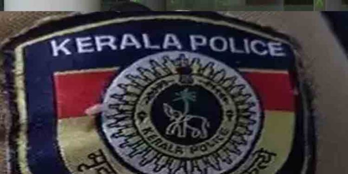 ശോഭയാത്രക്കിടെ സാമൂഹികവിരുദ്ധരുടെ ആക്രമണം ശോഭയാത്രക്കിടെ സാമൂഹികവിരുദ്ധരുടെ ആക്രമണം