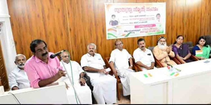 ചരിത്രത്തെക്കുറിച്ചുള്ള പഠനം അനിവാര്യം ; ഡോ.എൻ ജയരാജ് ചരിത്രത്തെക്കുറിച്ചുള്ള പഠനം അനിവാര്യം ; ഡോ.എൻ ജയരാജ്