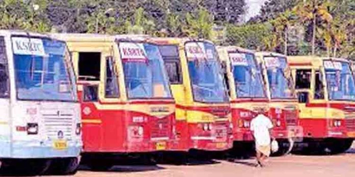 വീണ്ടും ഡീസല് ക്ഷാമം ; കെ.എസ്.ആര്.ടി.സി സര്വിസ് താളംതെറ്റി വീണ്ടും ഡീസല് ക്ഷാമം ; കെ.എസ്.ആര്.ടി.സി സര്വിസ് താളംതെറ്റി