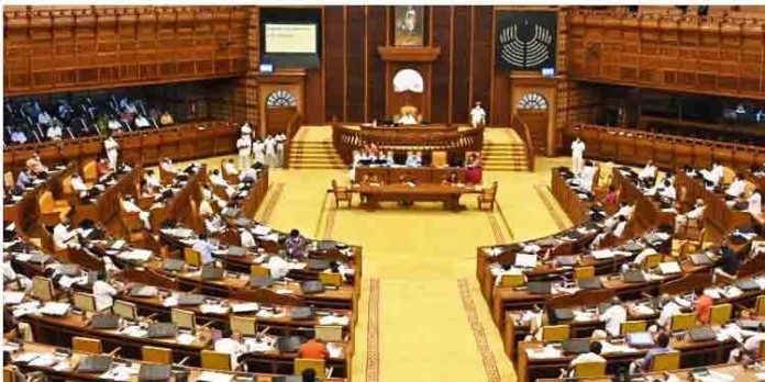 സര്ക്കാരിനെ വെട്ടിലാക്കുന്ന ചോദ്യങ്ങള്ക്ക് സഭയില് മറുപടി പറയുന്നത് ഒഴിവാക്കുന്നതായി പരാതി സര്ക്കാരിനെ വെട്ടിലാക്കുന്ന ചോദ്യങ്ങള്ക്ക് സഭയില് മറുപടി പറയുന്നത് ഒഴിവാക്കുന്നതായി പരാതി