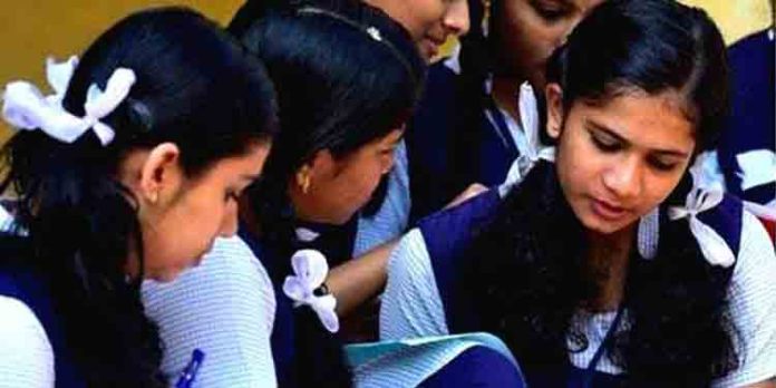 പ്ലസ് വണ് പ്രവേശന പ്രക്രിയകള് അന്തിമ ഘട്ടത്തിലേക്ക് പ്ലസ് വണ് പ്രവേശന പ്രക്രിയകള് അന്തിമ ഘട്ടത്തിലേക്ക്