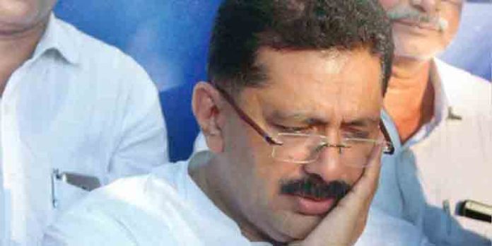 ‘കാശ്മീര് പരാമര്ശം കലാപമുണ്ടാക്കാനുള്ള ഉദ്ദേശത്തോടെ’ ; ജലീലിനെതിരെ എഫ്.ഐ.ആര് ഇട്ട് കേസ്സെടുത്തു ‘കാശ്മീര് പരാമര്ശം കലാപമുണ്ടാക്കാനുള്ള ഉദ്ദേശത്തോടെ’ ; ജലീലിനെതിരെ എഫ്.ഐ.ആര് ഇട്ട് കേസ്സെടുത്തു