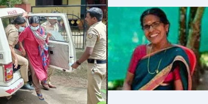 ഇന്ദുലേഖയ്ക്ക് എട്ട് ലക്ഷം രൂപയുടെ സാമ്പത്തിക ബാദ്ധ്യത ; അമ്മയെ മകള് കൊലപ്പെടുത്തിയ സംഭവത്തില് നിര്ണായക വിവരങ്ങള് പുറത്ത് ഇന്ദുലേഖയ്ക്ക് എട്ട് ലക്ഷം രൂപയുടെ സാമ്പത്തിക ബാദ്ധ്യത ; അമ്മയെ മകള് കൊലപ്പെടുത്തിയ സംഭവത്തില് നിര്ണായക വിവരങ്ങള് പുറത്ത്