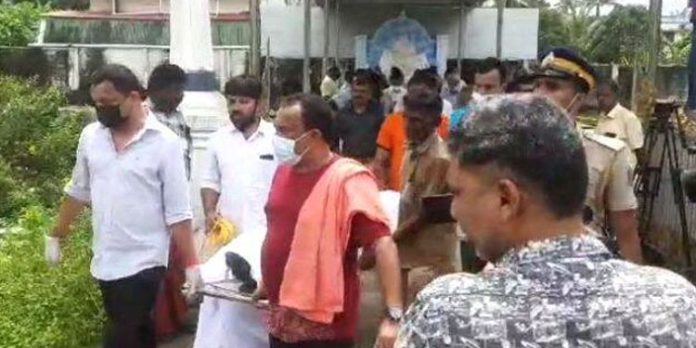ഡെന്സിയുടെ മരണം കൊലപാതകം ; അബുദാബിയില് ശ്വാസം മുട്ടിച്ചു കൊന്നതിന് കേസ് ഡെന്സിയുടെ മരണം കൊലപാതകം ; അബുദാബിയില് ശ്വാസം മുട്ടിച്ചു കൊന്നതിന് കേസ്