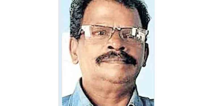 കുഞ്ഞു മക്കളെ സുരക്ഷിതമാക്കി സ്റ്റിയറിംങിലേയ്ക്ക് കുഴഞ്ഞ് വീണ രമേശന് മരണത്തിന് കീഴടങ്ങി കുഞ്ഞു മക്കളെ സുരക്ഷിതമാക്കി സ്റ്റിയറിംങിലേയ്ക്ക് കുഴഞ്ഞ് വീണ രമേശന് മരണത്തിന് കീഴടങ്ങി