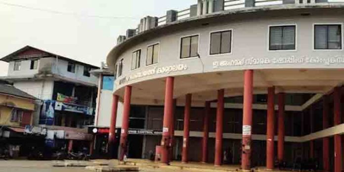 മാവൂര് ഗ്രാമപഞ്ചായത്തിലെ യു.ഡി.എഫ് ജനപ്രതിനിധികള്ക്ക് രണ്ടാഴ്ച നിര്ബന്ധ പരിശീലനം മാവൂര് ഗ്രാമപഞ്ചായത്തിലെ യു.ഡി.എഫ് ജനപ്രതിനിധികള്ക്ക് രണ്ടാഴ്ച നിര്ബന്ധ പരിശീലനം