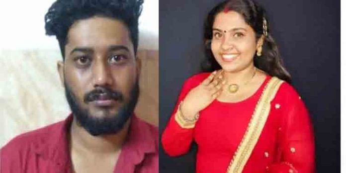 സമൂഹ മാധ്യമങ്ങളിലൂടെ ഹണിട്രാപ്പ് നടത്തിയ ആറ് പേര് പിടിയില് സമൂഹ മാധ്യമങ്ങളിലൂടെ ഹണിട്രാപ്പ് നടത്തിയ ആറ് പേര് പിടിയില്