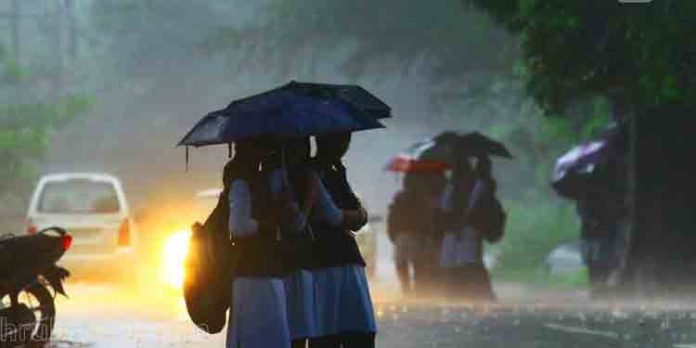 കനത്ത മഴ ; 6 ജില്ലകളില് യെല്ലോ അലര്ട്ട് കനത്ത മഴ ; 6 ജില്ലകളില് യെല്ലോ അലര്ട്ട്