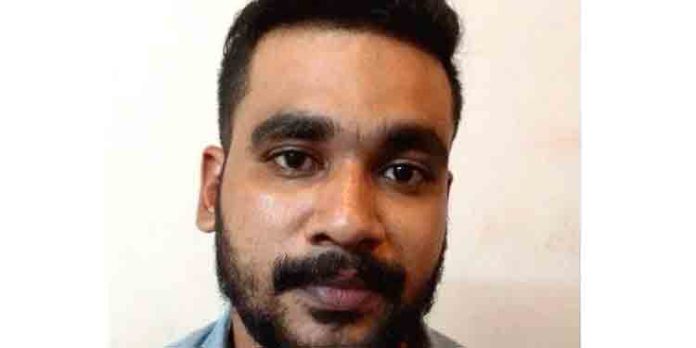 സ്പൂഫിങ്ങിലൂടെ ഉന്നതരെ തെറിവിളിക്കല് ; പ്രതി പിടിയില് സ്പൂഫിങ്ങിലൂടെ ഉന്നതരെ തെറിവിളിക്കല് ; പ്രതി പിടിയില്