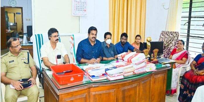 കോന്നിയില് അടിയന്തിര സാഹചര്യങ്ങളെ നേരിടാന് സജ്ജം കോന്നിയില് അടിയന്തിര സാഹചര്യങ്ങളെ നേരിടാന് സജ്ജം