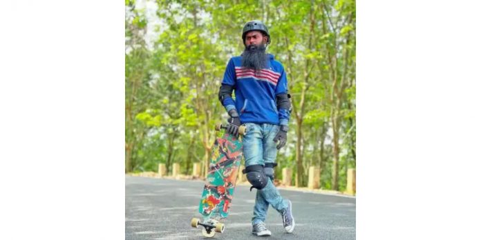 സ്കേറ്റിങ് ബോര്ഡില് കശ്മീരിലേക്ക് പുറപ്പെട്ട മലയാളിക്ക് ഹരിയാനയില് ദാരുണാന്ത്യം സ്കേറ്റിങ് ബോര്ഡില് കശ്മീരിലേക്ക് പുറപ്പെട്ട മലയാളിക്ക് ഹരിയാനയില് ദാരുണാന്ത്യം