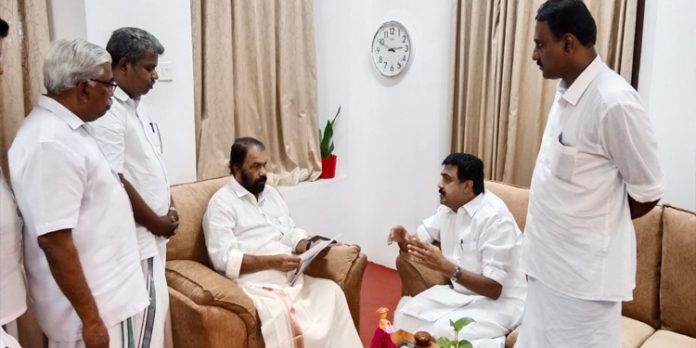 കോട്ടയം ജില്ലയിലെ ഹയർസെക്കൻഡറി സ്കൂളുകളിൽ പ്ലസ് വൺ സീറ്റ് വർദ്ധിപ്പിക്കണം : ജോസ് കെ മാണി എം.പി കോട്ടയം ജില്ലയിലെ ഹയർസെക്കൻഡറി സ്കൂളുകളിൽ പ്ലസ് വൺ സീറ്റ് വർദ്ധിപ്പിക്കണം : ജോസ് കെ മാണി എം.പി