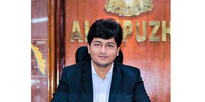 ഐ.എ.എസിന്റെ ഒന്നും രണ്ടും മൂന്നും പരിശ്രമങ്ങള് പരാജയപ്പെട്ടു ; ജില്ലാ കളക്ടർ കൃഷ്ണ തേജ ഐ.എ.എസിന്റെ ഒന്നും രണ്ടും മൂന്നും പരിശ്രമങ്ങള് പരാജയപ്പെട്ടു ; ജില്ലാ കളക്ടർ കൃഷ്ണ തേജ
