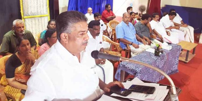 ചെങ്ങന്നൂരില് വള്ളം കളി മത്സരവും സാംസ്കാരിക പരിപാടികളും സംഘടിപ്പിക്കും സജി ചെറിയാൻ എംഎൽഎ ചെങ്ങന്നൂരില് വള്ളം കളി മത്സരവും സാംസ്കാരിക പരിപാടികളും സംഘടിപ്പിക്കും സജി ചെറിയാൻ എംഎൽഎ