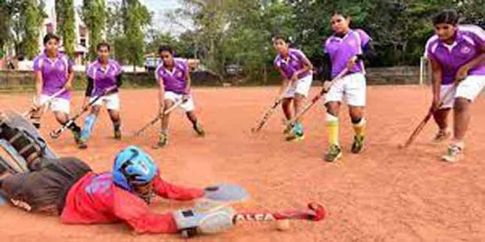ഗോൾഡ് ടു ഒളിമ്പിക്സ് പദ്ധതിയുമായി മലയാലപ്പുഴ ഹോക്കി അക്കാദമി ഗോൾഡ് ടു ഒളിമ്പിക്സ് പദ്ധതിയുമായി മലയാലപ്പുഴ ഹോക്കി അക്കാദമി
