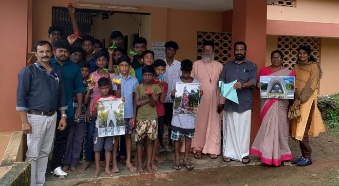 ഹിരോഷിമ ദിനാചരണം നടത്താന് ഒരുങ്ങി ബി ആർ സി റസിഡൻഷ്യൽ ഹോസ്റ്റല് കുട്ടികള് ഹിരോഷിമ ദിനാചരണം നടത്താന് ഒരുങ്ങി ബി ആർ സി റസിഡൻഷ്യൽ ഹോസ്റ്റല് കുട്ടികള്