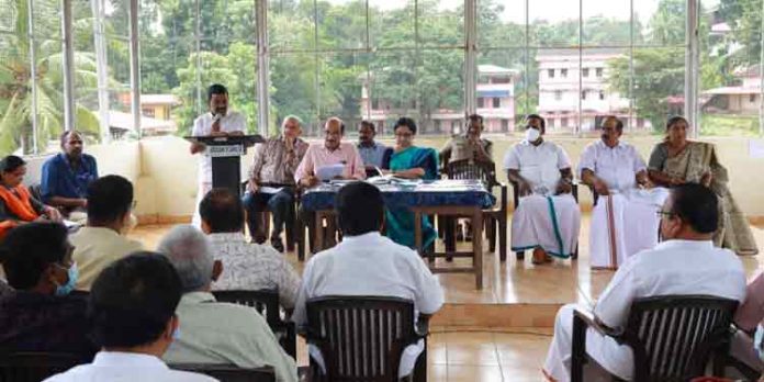 കുരുമ്പന്മൂഴി, അരയാഞ്ഞിലിമണ് പ്രദേശങ്ങളിലെ ജനങ്ങളുടെ വിഷമാവസ്ഥയ്ക്ക് ശാശ്വത പരിഹാരമുണ്ടാകണം ; അഡ്വ. പ്രമോദ് നാരായണ് എംഎല്എ കുരുമ്പന്മൂഴി, അരയാഞ്ഞിലിമണ് പ്രദേശങ്ങളിലെ ജനങ്ങളുടെ വിഷമാവസ്ഥയ്ക്ക് ശാശ്വത പരിഹാരമുണ്ടാകണം ; അഡ്വ. പ്രമോദ് നാരായണ് എംഎല്എ