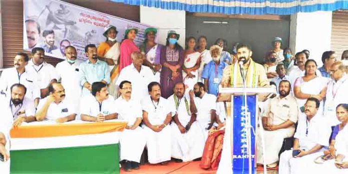 ക്വിറ്റ് ഇന്ത്യാ ദിനത്തില് ക്വിറ്റ് എന്.ഡി.എ ക്ക് തുടക്കമായി ക്വിറ്റ് ഇന്ത്യാ ദിനത്തില് ക്വിറ്റ് എന്.ഡി.എ ക്ക് തുടക്കമായി